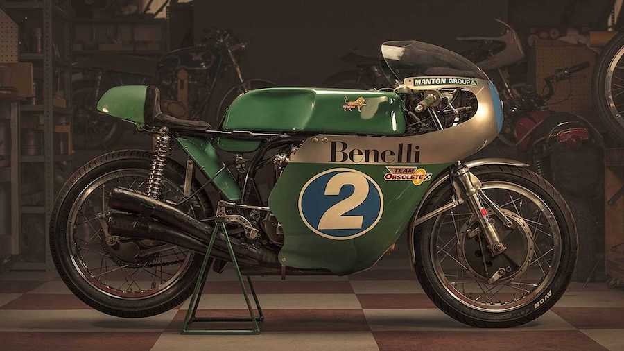 This 1968 Benelli 350 Grand Prix Bike Is Still Winning Races