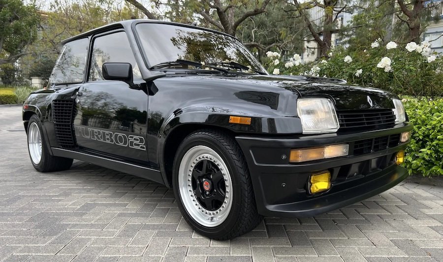 1985 Renault R5 Turbo 2 Sells for World Record Price, Bidders Fought for It