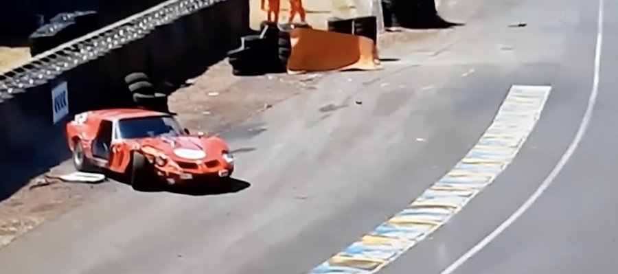 Un Ferrari clasic de 30 de milioane de dolari, distrus la un eveniment din Franţa