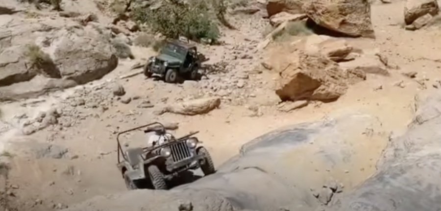 Vintage Jeep Makes Rock Crawling In Moab Look Too Easy