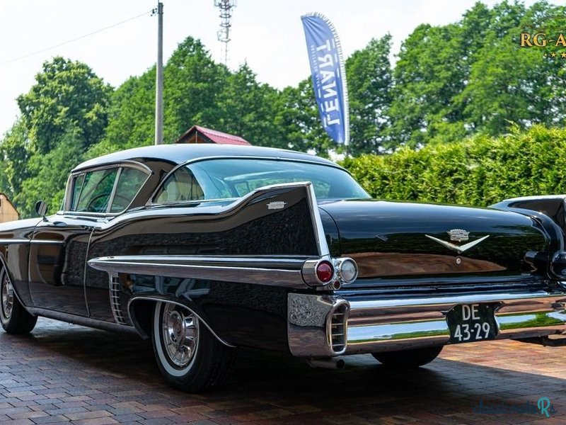 1957 Cadillac Deville in Poland - 5