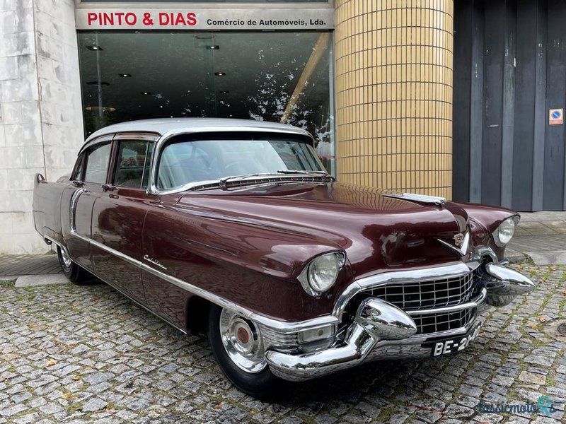 1954 Cadillac Series 62 in Portugal