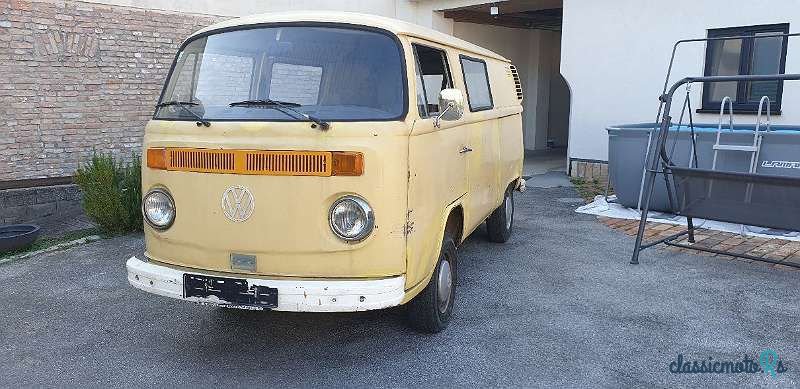 1977 Volkswagen T2 in Austria