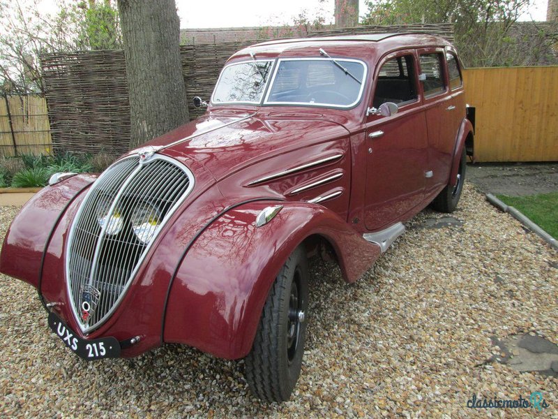 1935' Peugeot 402