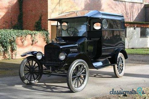 1922' Ford Model T Van for sale 